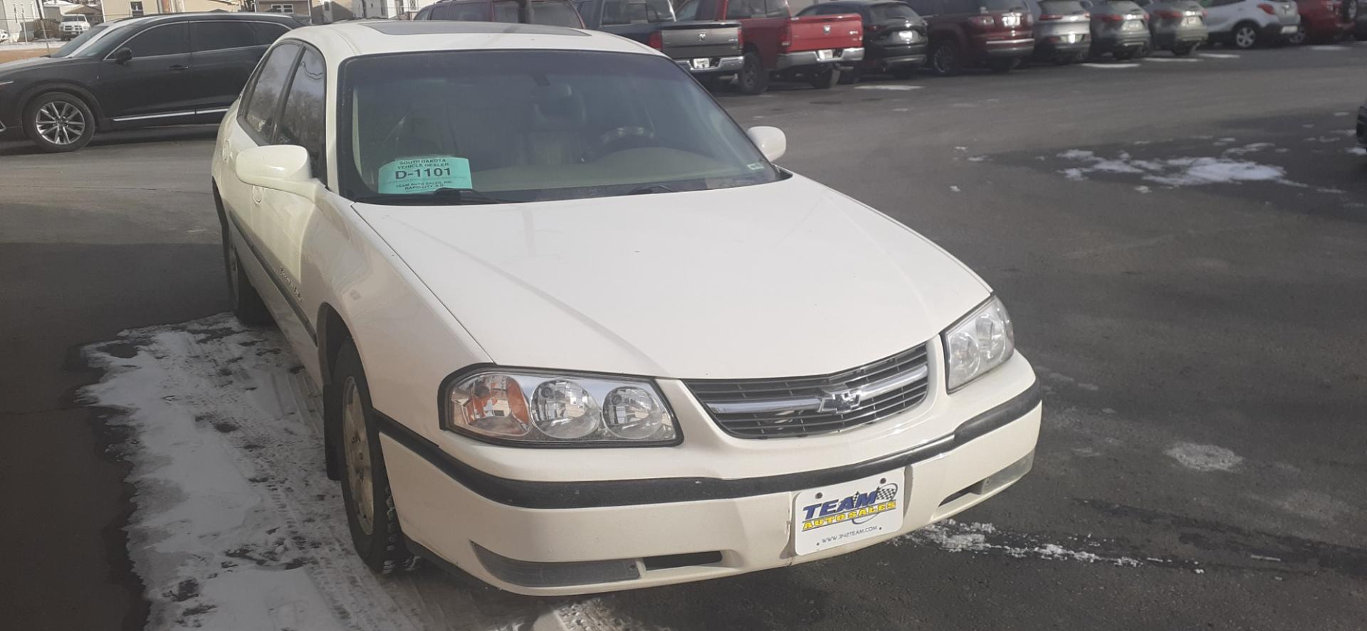 2003 Chevrolet Impala LS (2G1WH52K639) with an 3.8L V6 OHV 12V engine, 4-Speed Automatic Overdrive transmission, located at 2015 Cambell Street, Rapid City, SD, 57701, (605) 342-8326, 44.066433, -103.191772 - Photo#3